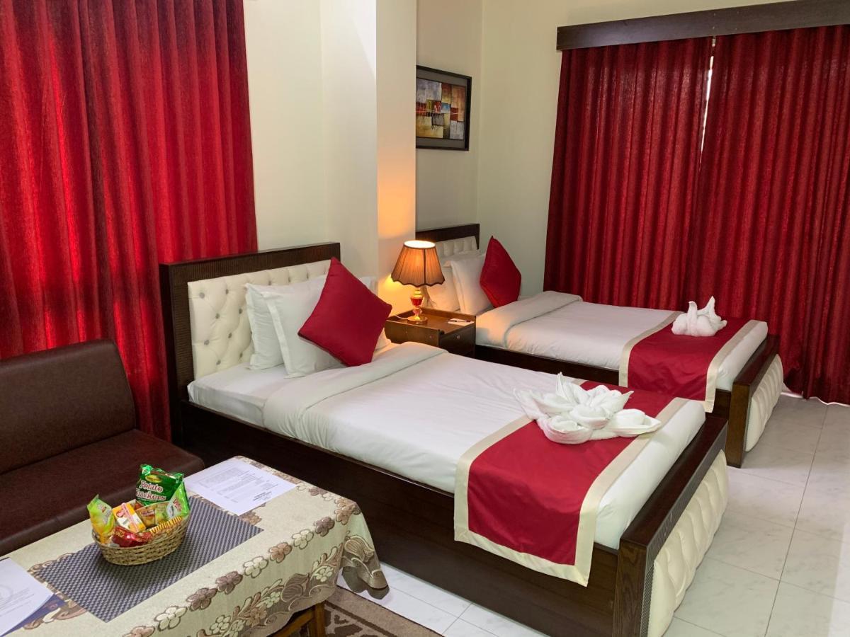 דאהקה Hotel Grand Circle Inn מראה חיצוני תמונה