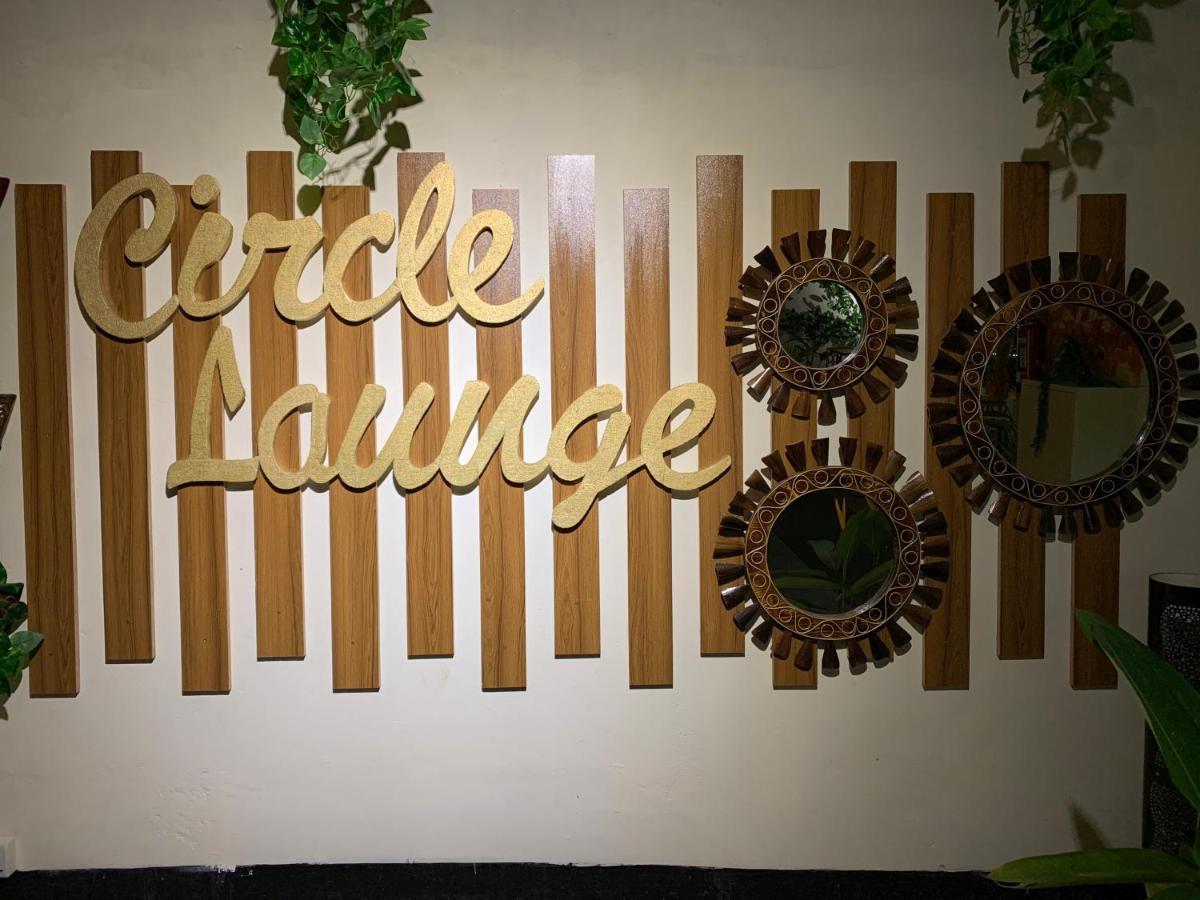 דאהקה Hotel Grand Circle Inn מראה חיצוני תמונה