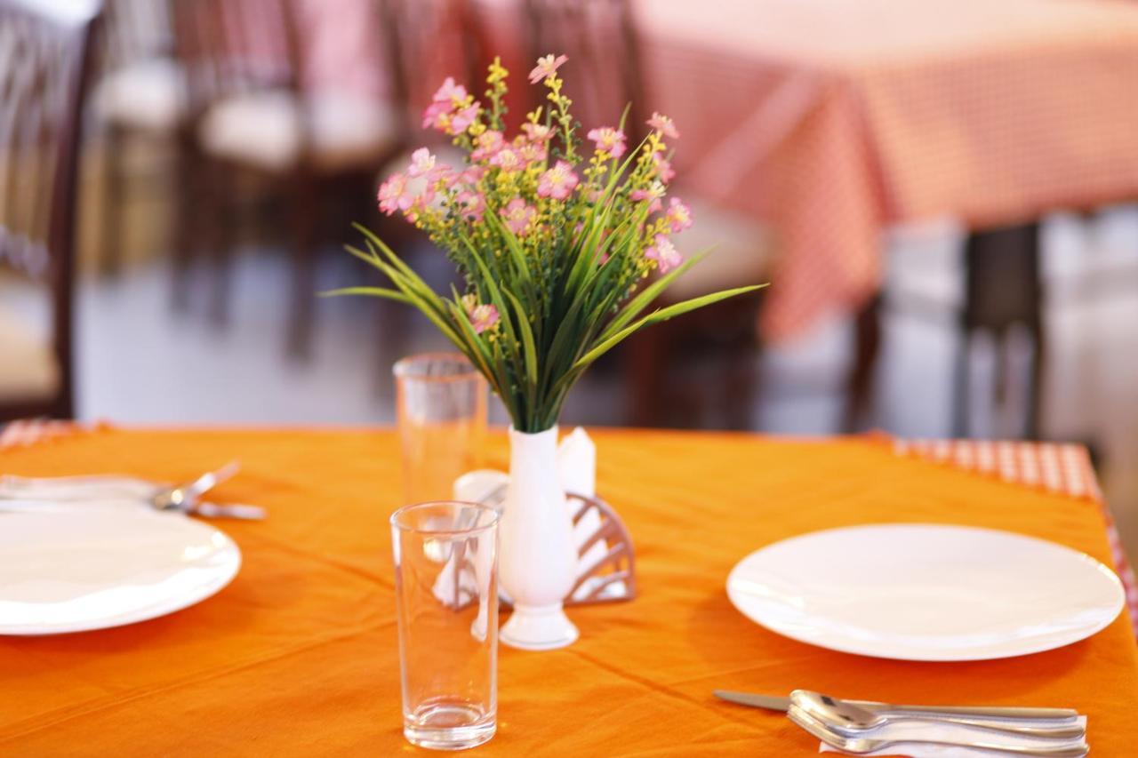 דאהקה Hotel Grand Circle Inn מראה חיצוני תמונה